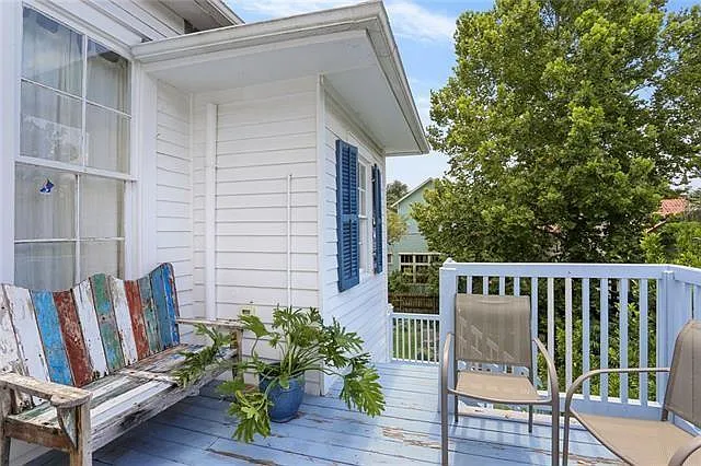 629 Lowerline St — Photo 11