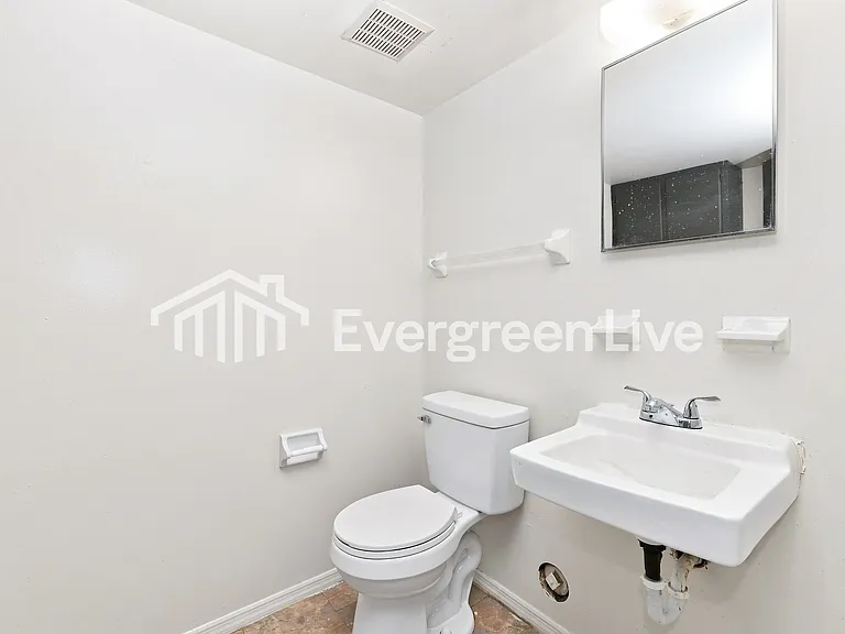 7797 Mount Hood Dr — Photo 14
