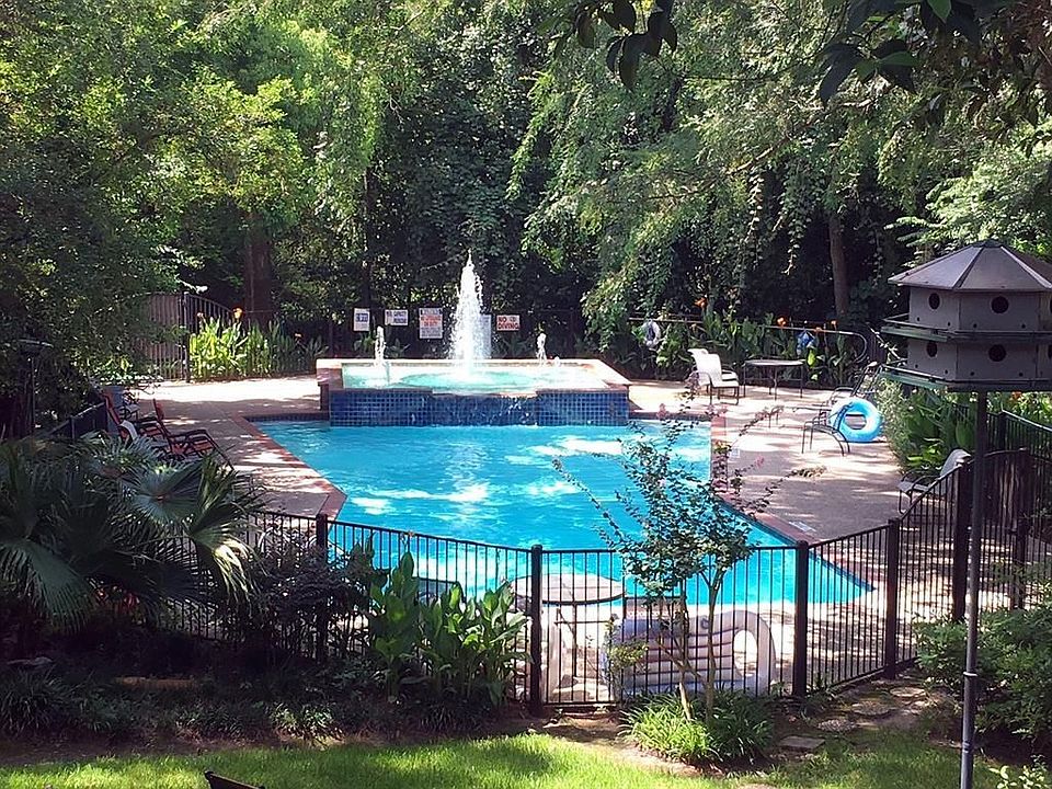 1st image of 8211 Katy Fwy APT 30