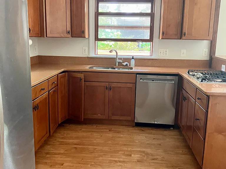 Windcliff Rd — Photo 9