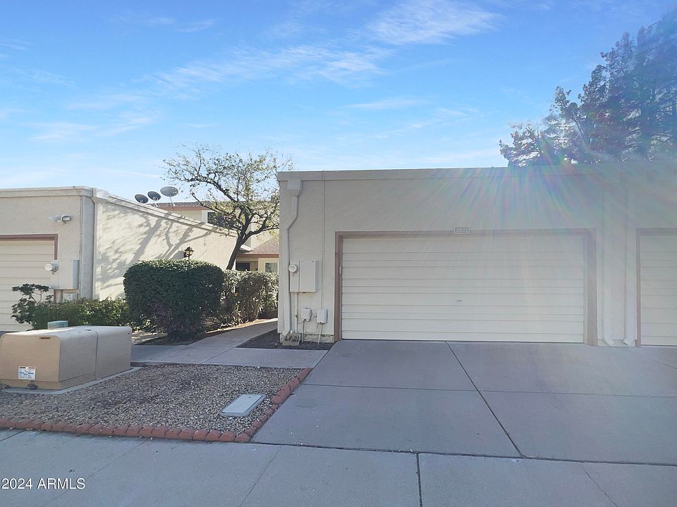1st image of 2621 W WILLOW Avenue
