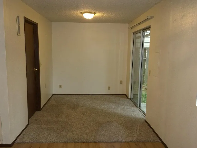 271 146th Pl NE — Photo 8