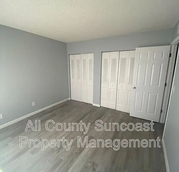 1830 Dr Martin Luther King Jr St N #210 — Photo 7