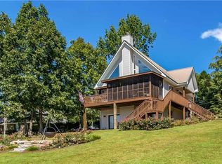 452 Locklear Dr, Jacksons Gap, AL 36861