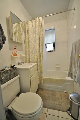 Rented by Keller Williams NYC | media 14