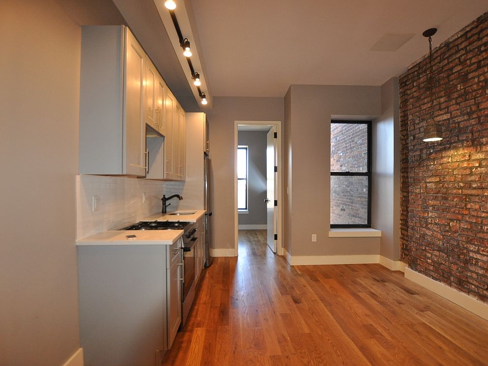 1st image of 423 Rogers Ave #Gr3