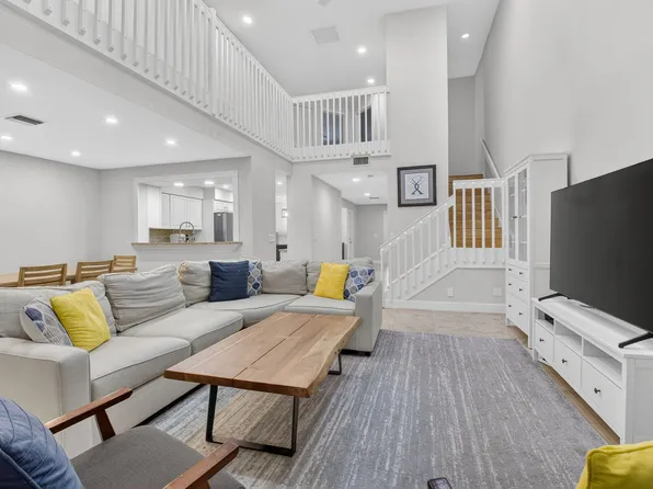 9105 S Boca Gardens Cir S #B, Boca Raton, FL 33496