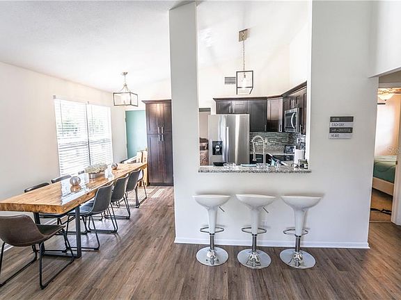 4th image of 1112 S Prospect Ave