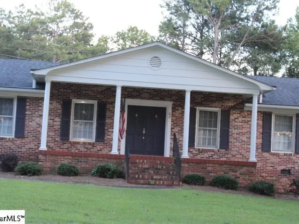 60 Mixon Dr, Clinton, SC 29325