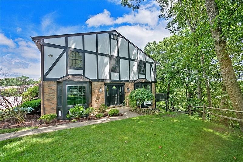 1st image of 452 Edgetree Ln