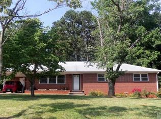 2257 Country Club Rd, Lincolnton, NC 28092