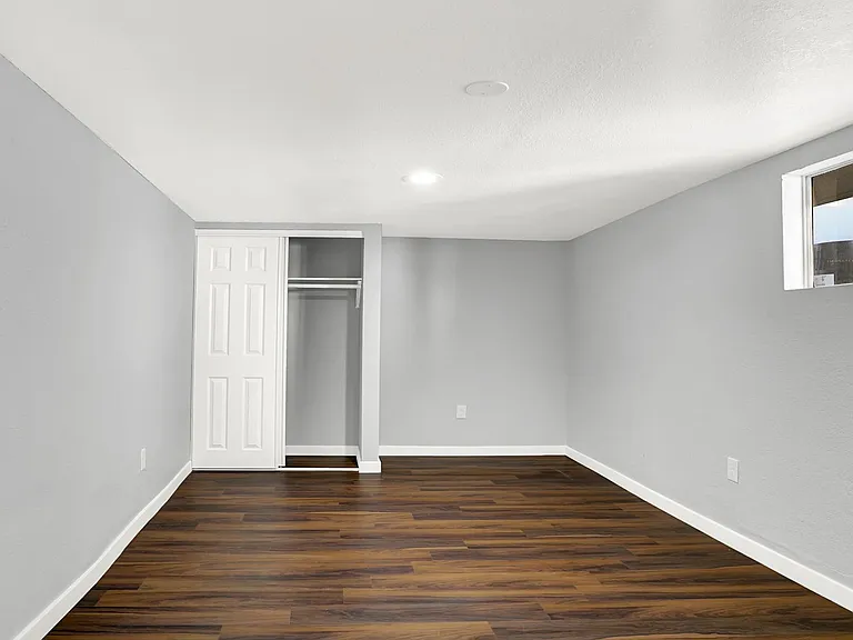 4603 Byron Street — Photo 11