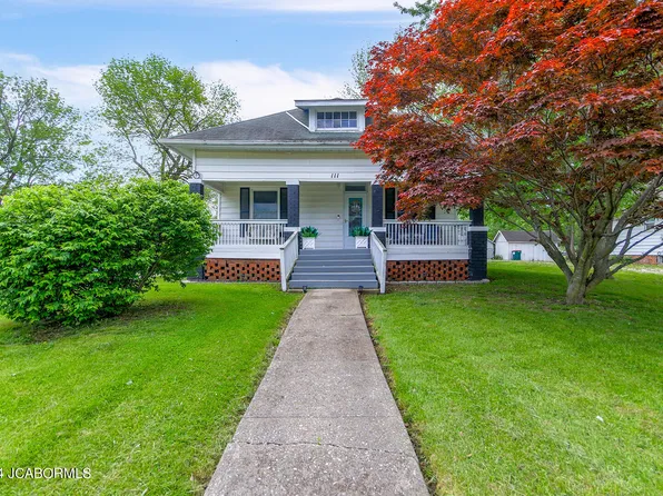 111 E Martin St, Cairo, MO 65239