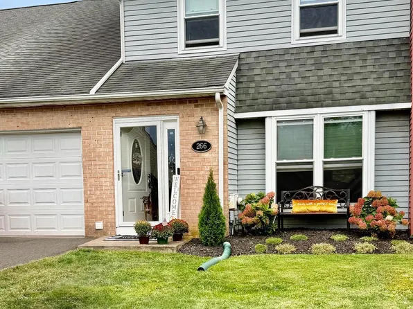 266 Shirley Dr, Harleysville, PA 19438