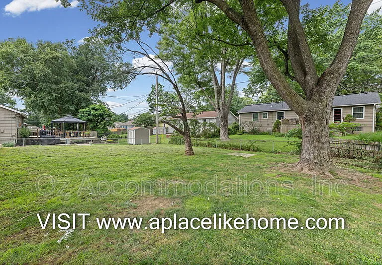 8810 Benson St — Photo 5