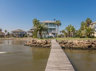 1318 Todville Rd, Seabrook, TX 77586