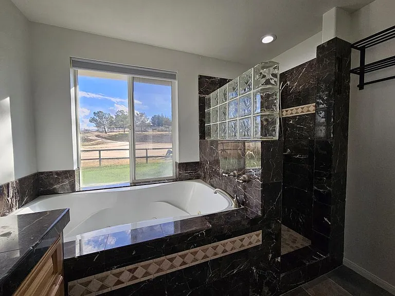 41550 Saddleback Dr — Photo 28