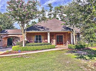 393 Pencarrow Cir, Madisonville, LA 70447
