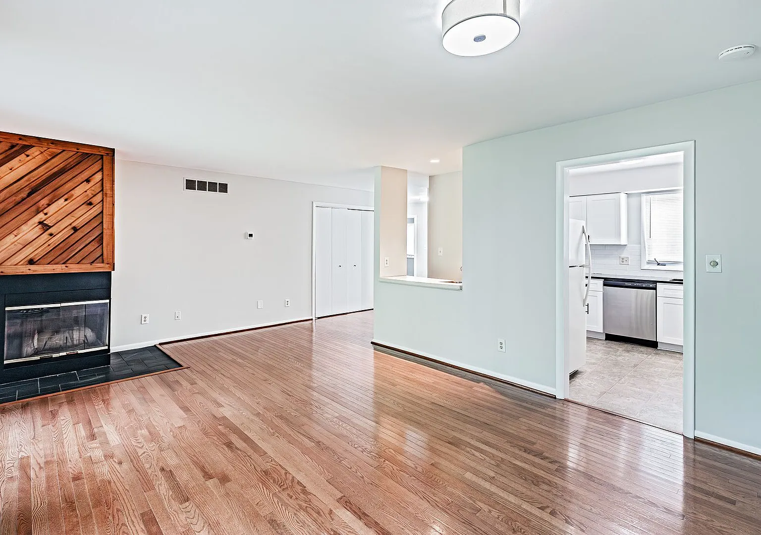 Pike Creek - Fox Fire - 2 bedroom, 2 bathroom home. — Photo 4
