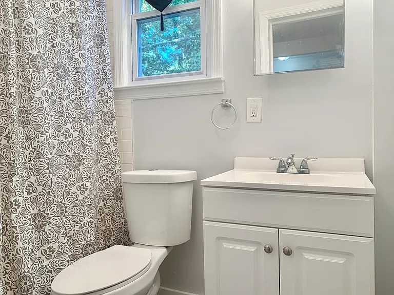 150 Levgar St #2 — Photo 15