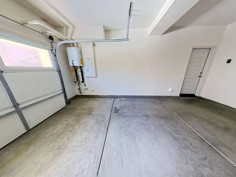 40186 Birchfield Dr #170 — Photo 4