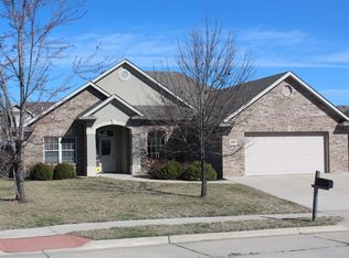 4807 Cedar Coals Ct, Columbia, MO 65203