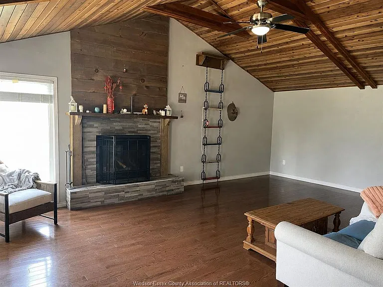 3515 Glenwood Ave — Photo 7