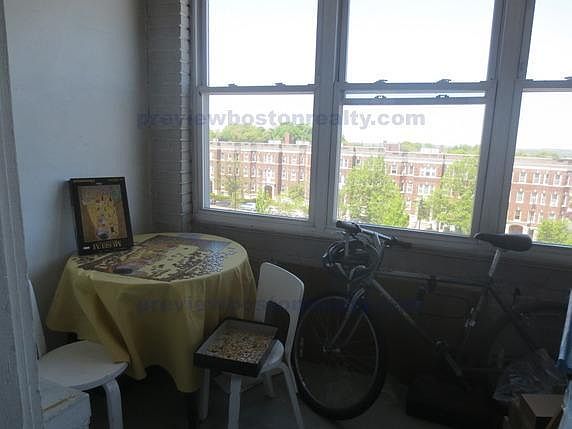 2nd image of 1634 Commonwealth Ave #93