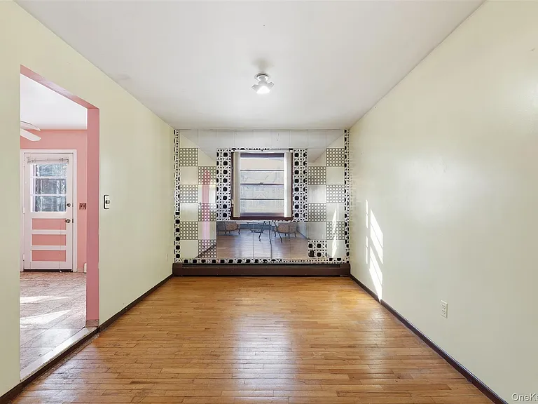 563 Union Rd — Photo 5