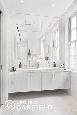 Sold by Leslie J. Garfield | media 12