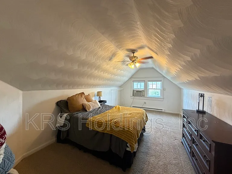 212 Maryland Ave — Photo 14