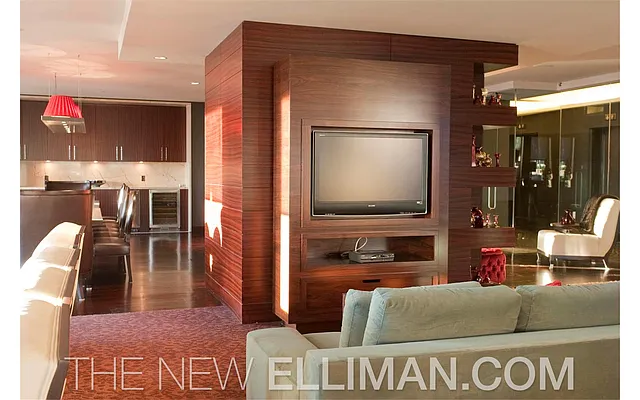 Rented by Douglas Elliman | media 20