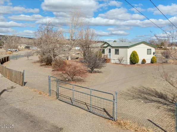 5015 Washoe Cir, Stagecoach, NV 89429