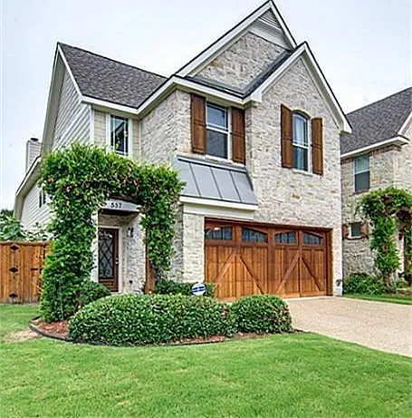 557 Mobley Way — Photo 3