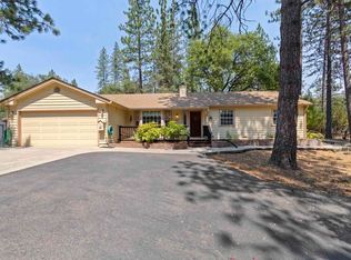 21748 Phoenix Lake Rd, Sonora, CA 95370