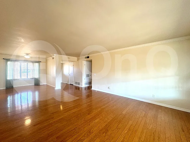 3421 E Camelback Rd — Photo 4