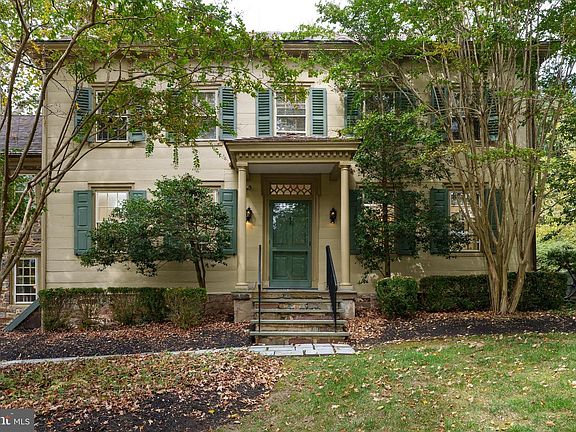 2nd image of 3301 Lawrenceville Rd