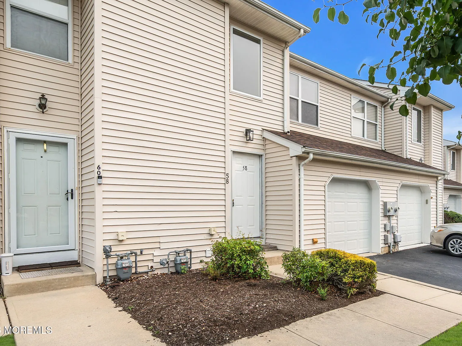 3 bed, 1476 sqft, $3,000 — Photo 3
