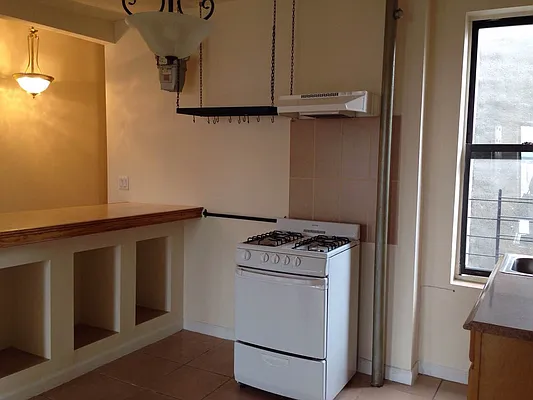 Rented by A.N. Shell Realty | media 38