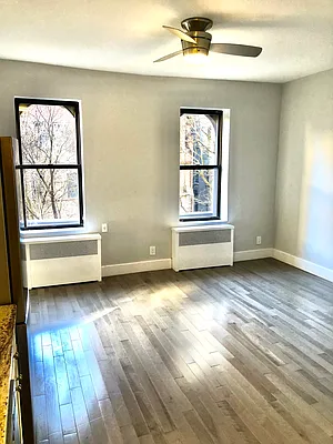 Rented by Newcastle Realty Services | media 32