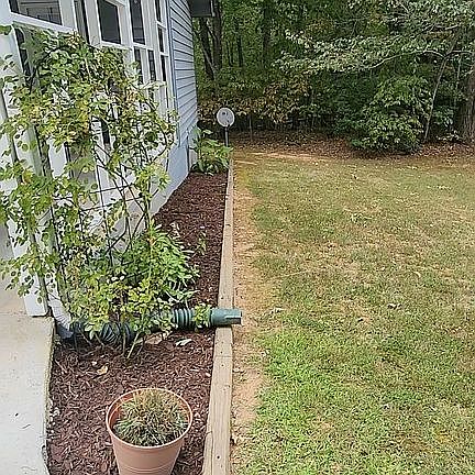 right side yard