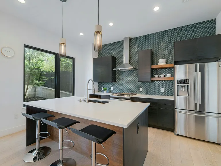 1205 Deloney St #A — Photo 11
