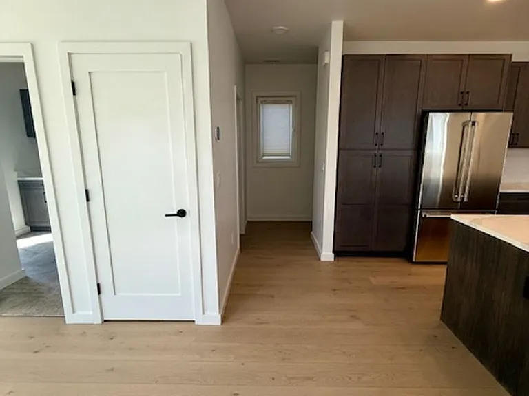 2957 S 27th Ave — Photo 14