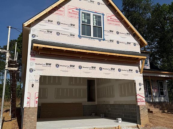 2nd image of 75 Copper Penny Rd