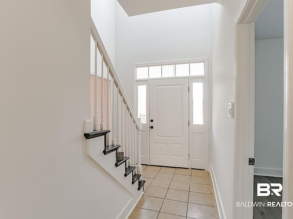 5th image of 20 Longleaf Cir
