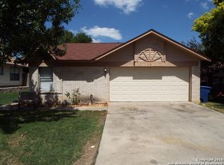 318 Cypressgarden Dr, San Antonio, TX 78245