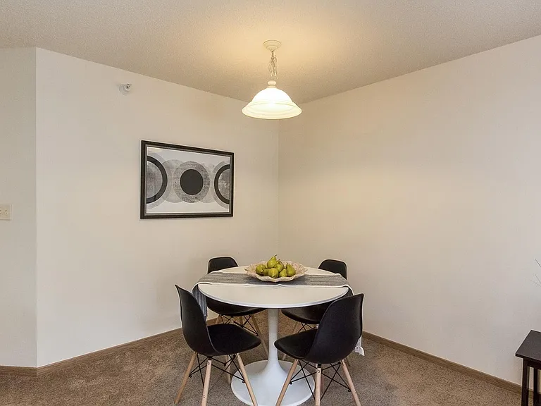 1039 W Benton St #2 — Photo 7