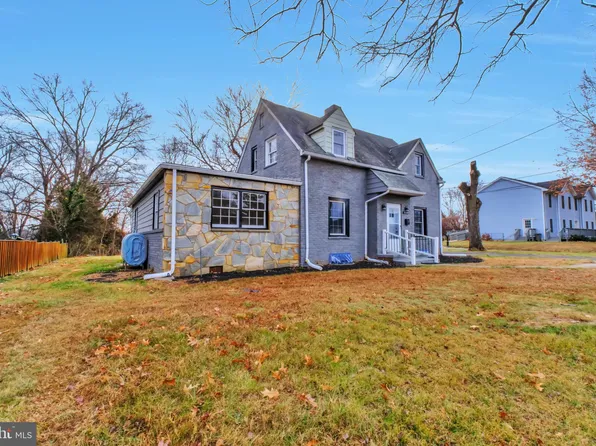 3509 Annandale Rd, Annandale, VA 22003