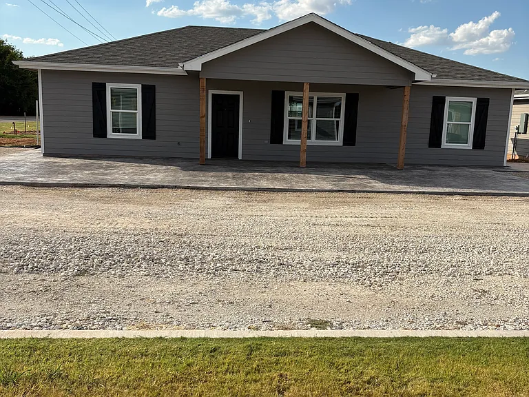 102 Deedee Rd — Photo 11
