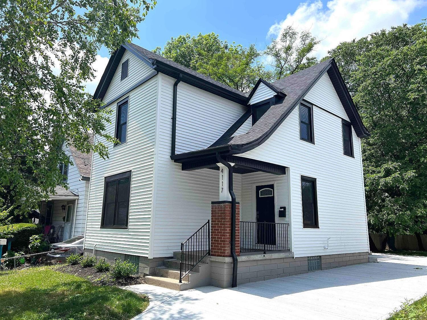 4117 Whetsel Ave, Cincinnati, OH 45227 | Zillow